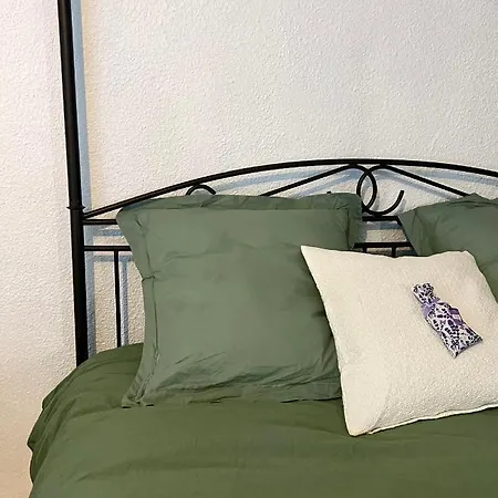 Private Garden In Center Of Tropez * Saint-Tropez