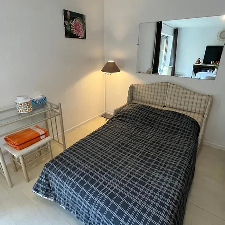 Private Garden In Center Of Tropez Saint-Tropez