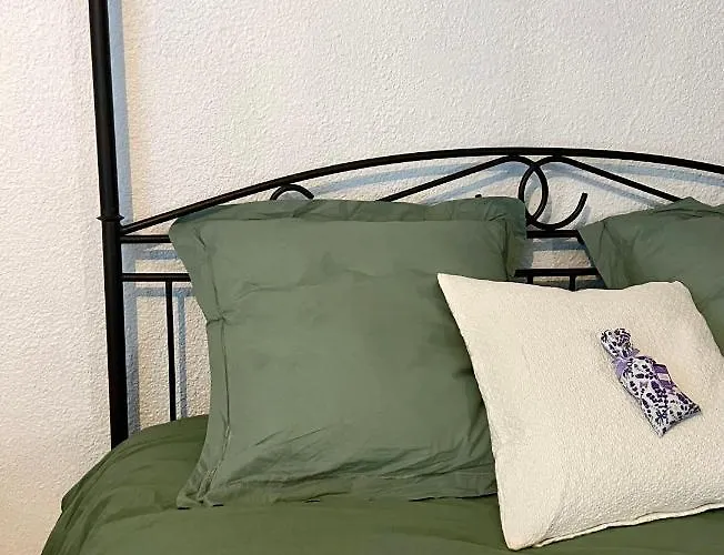 Private Garden In Center Of Tropez * Saint-Tropez